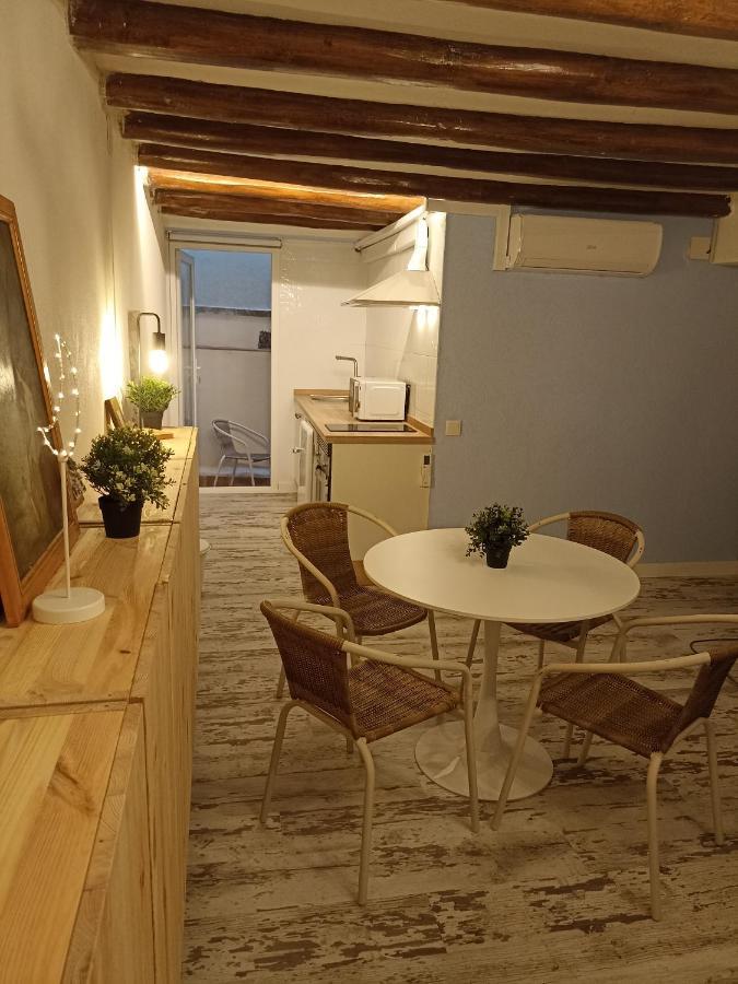 Petra Apartments -Old City With Terrace And Barbecue- Таррагона Екстер'єр фото